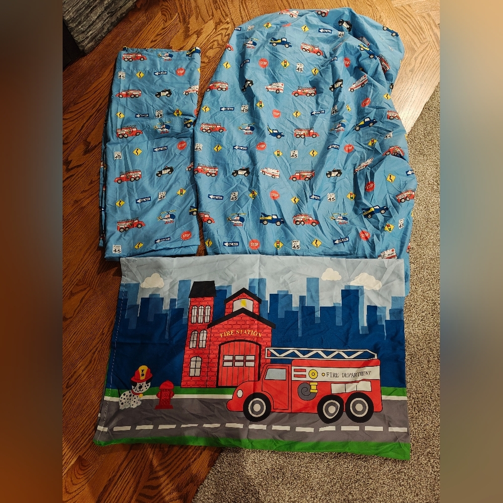 Toddler Bedsheet, Flat sheet And pillowcase Set Fire Truck And Rescue